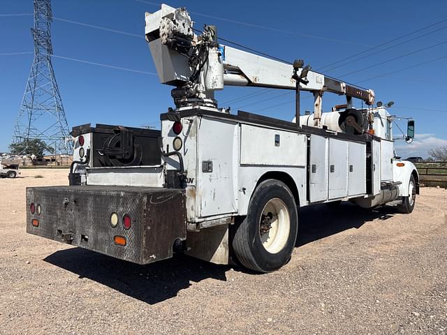 Image of Kenworth T300 equipment image 4