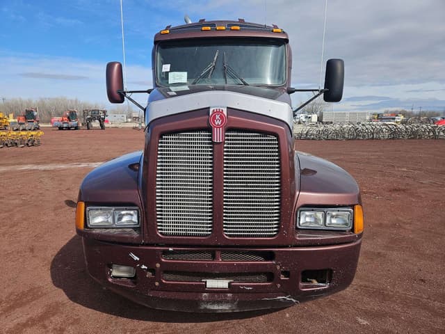 Image of Kenworth T6 equipment image 2