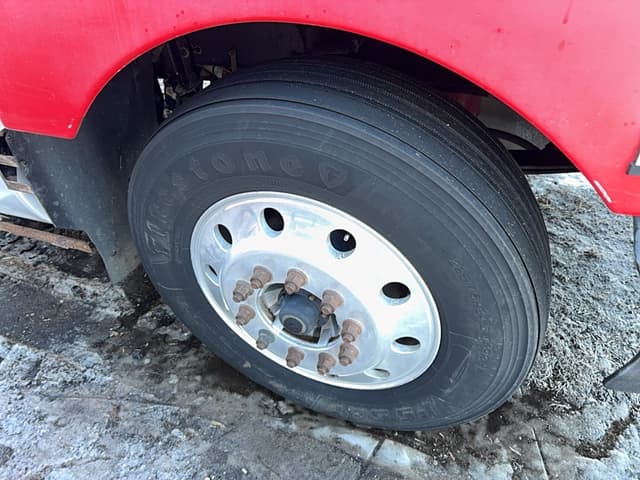 Image of Kenworth T600 equipment image 3