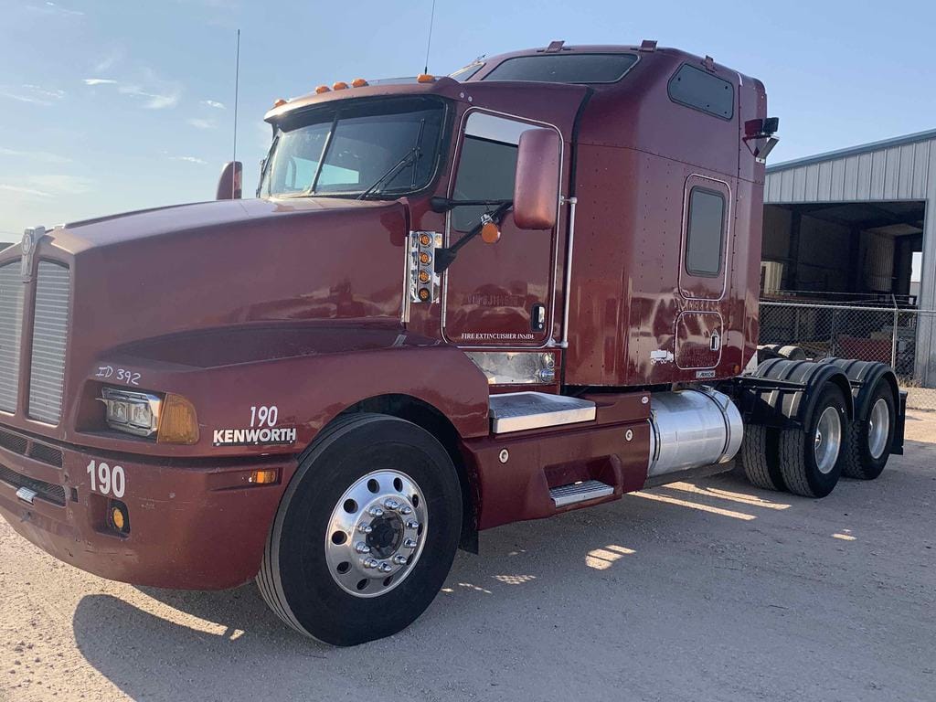 Main image Kenworth T600