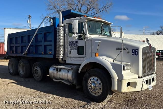 Image of Kenworth T8 equipment image 2