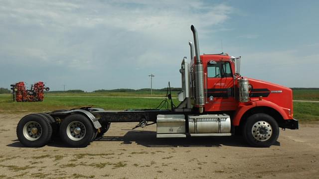 Image of Kenworth T800 equipment image 4