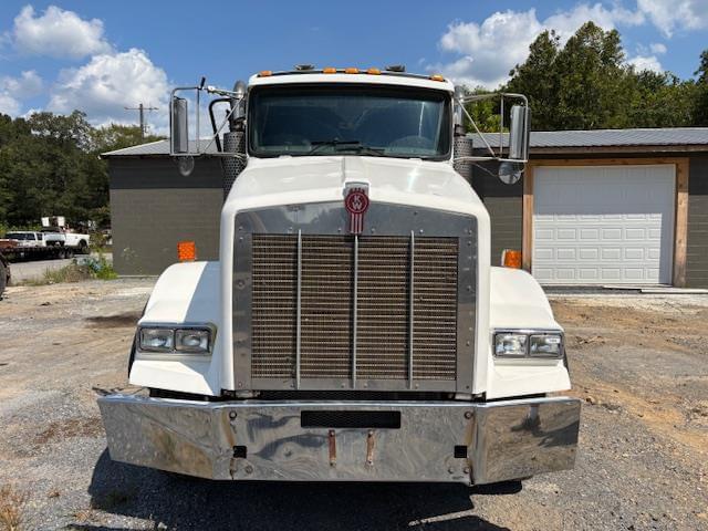 Image of Kenworth T800 equipment image 1