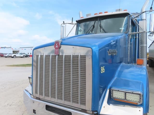 Image of Kenworth T800 equipment image 4
