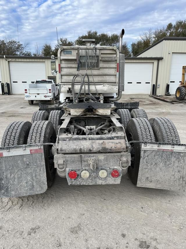 Image of Kenworth T800 equipment image 2