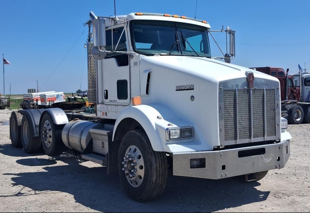 Image of Kenworth T800 Primary image