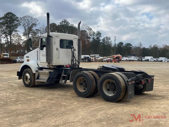 Image of Kenworth T800 equipment image 2