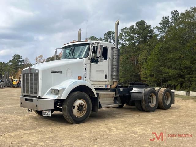 Image of Kenworth T800 equipment image 3