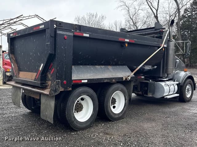 Image of Kenworth T800 equipment image 4