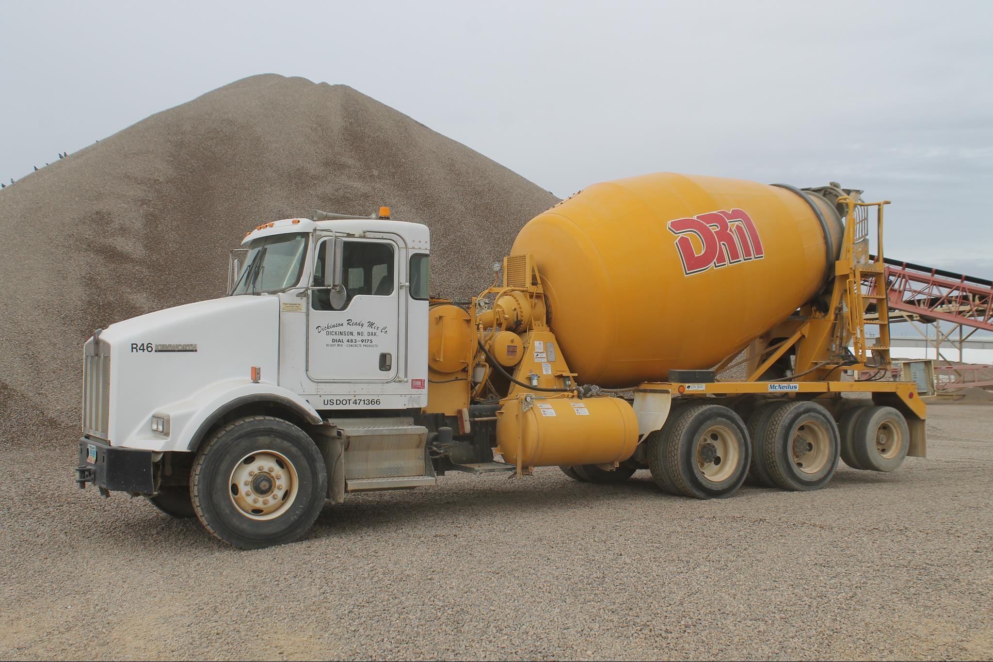 Main image Kenworth T800