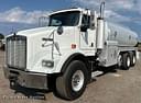 2006 Kenworth T800 Image