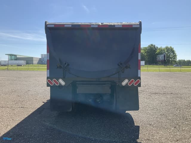 Image of Kenworth T800 equipment image 3