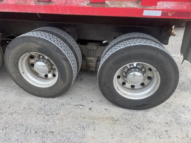 Image of Kenworth T800 equipment image 4