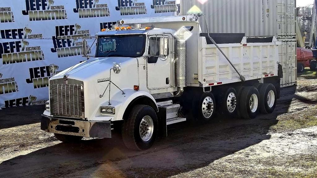 Main image Kenworth T800