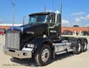 2006 Kenworth T800 Image