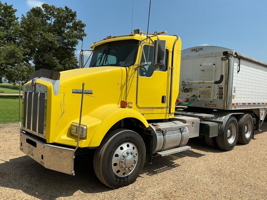 Image of Kenworth T800 Primary image