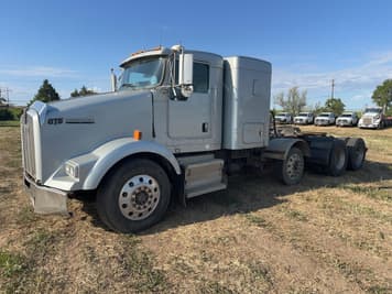 Main image Kenworth T800