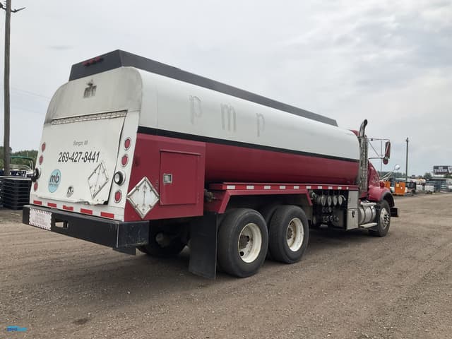 Image of Kenworth T800 equipment image 4