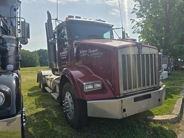 Image of Kenworth T800 equipment image 3