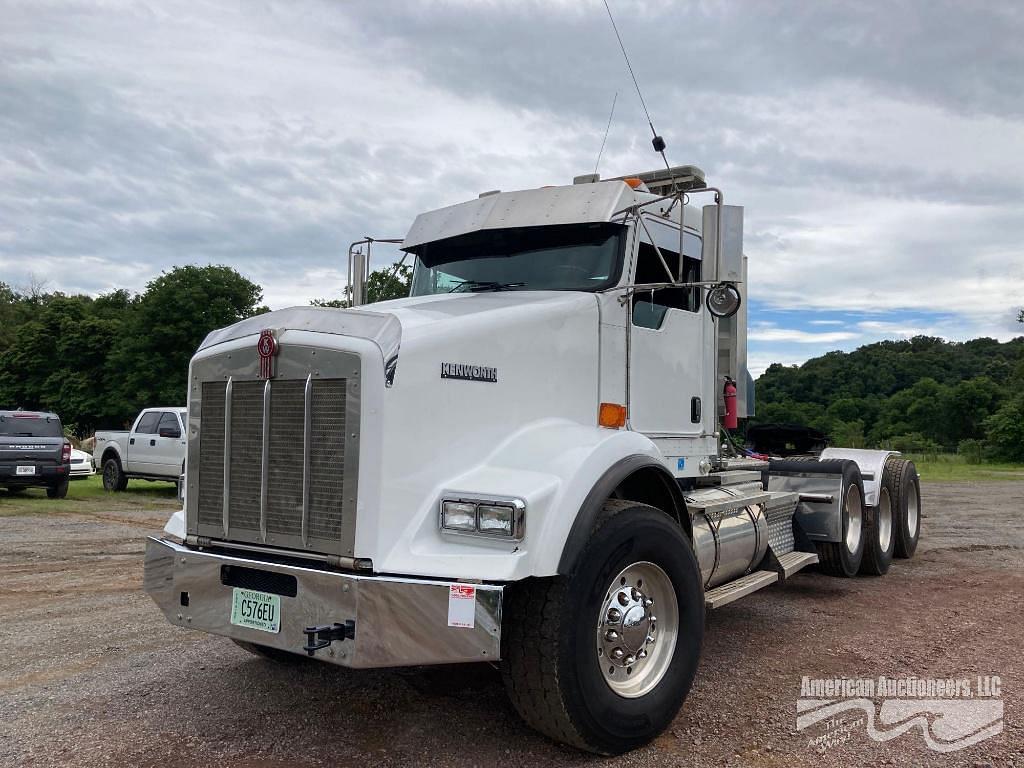 Image of Kenworth T800 Primary image