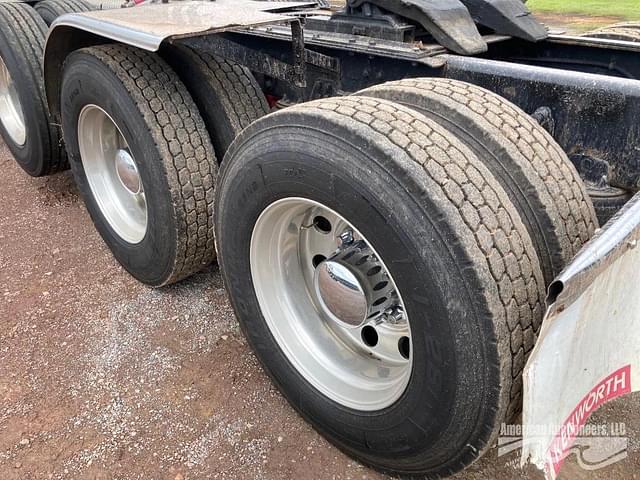 Image of Kenworth T800 equipment image 4