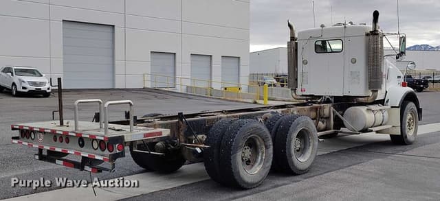 Image of Kenworth T800 equipment image 4