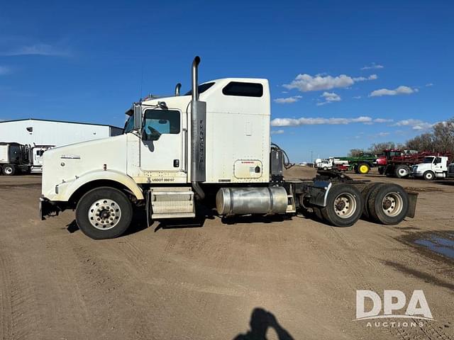 Image of Kenworth T800 equipment image 4