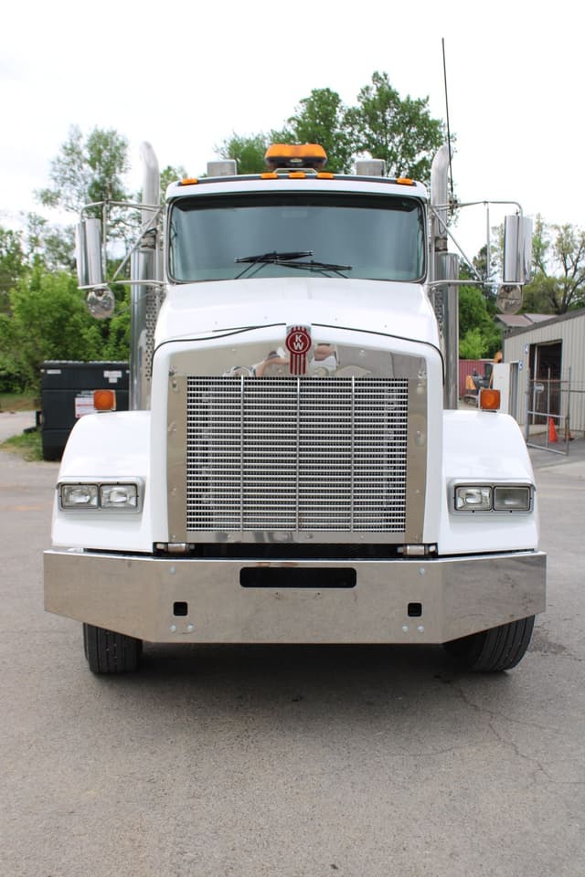 Image of Kenworth T800 equipment image 2