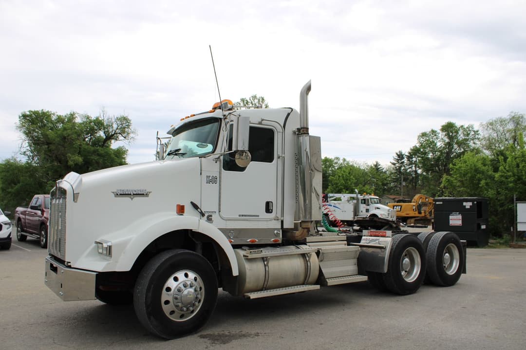 Image of Kenworth T800 Primary image