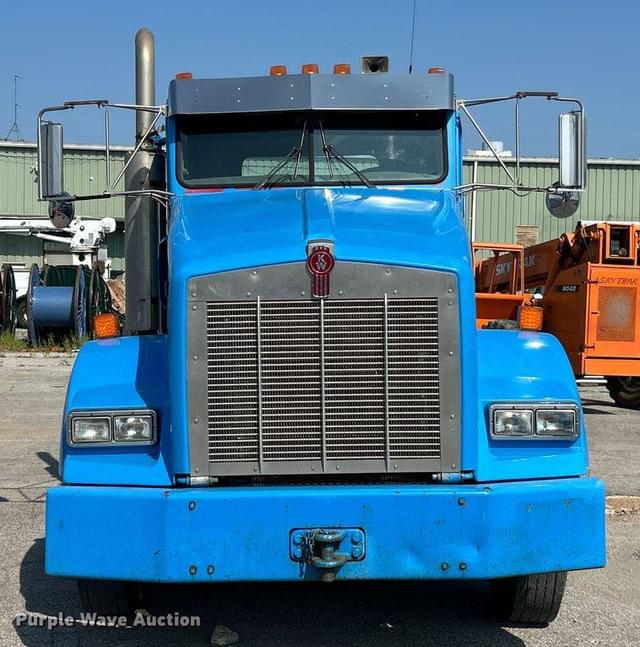 Image of Kenworth T800 equipment image 1