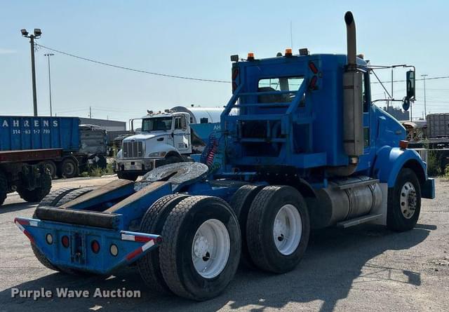 Image of Kenworth T800 equipment image 4