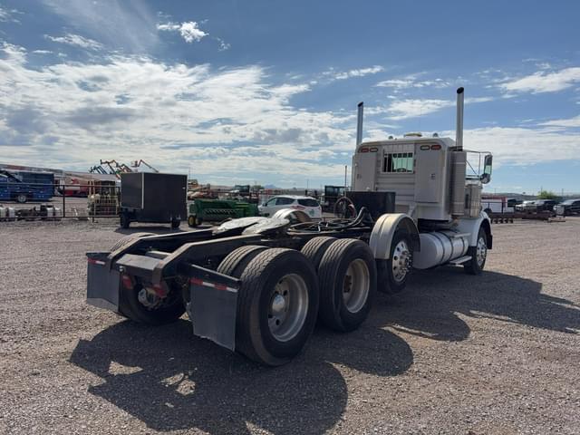 Image of Kenworth T800B equipment image 4