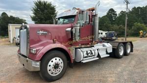 2006 Kenworth W9 Image