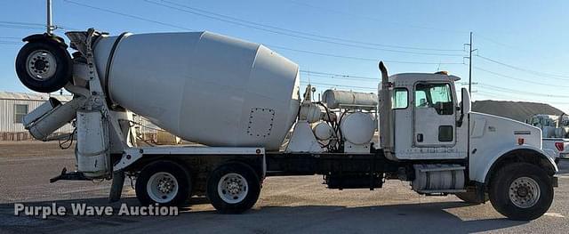 Image of Kenworth W900 equipment image 3