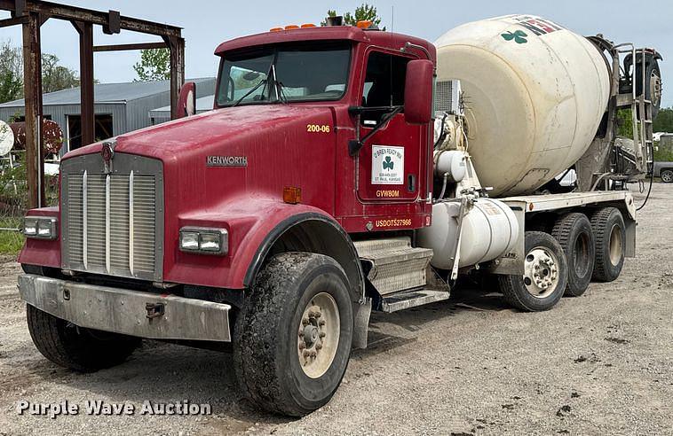 Image of Kenworth W900 Primary image