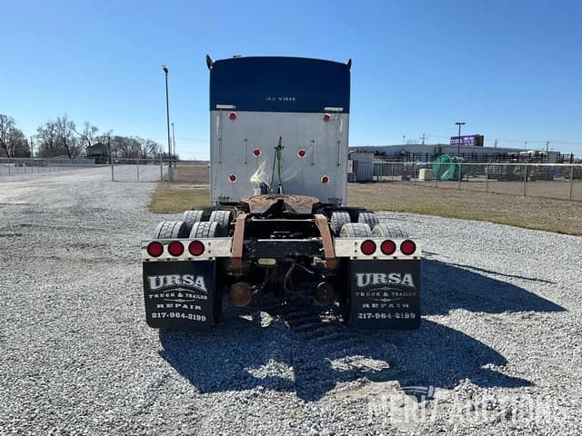 Image of Kenworth W900 equipment image 4