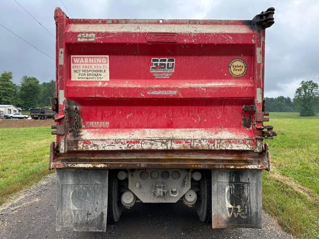 Image of Kenworth W900 equipment image 3