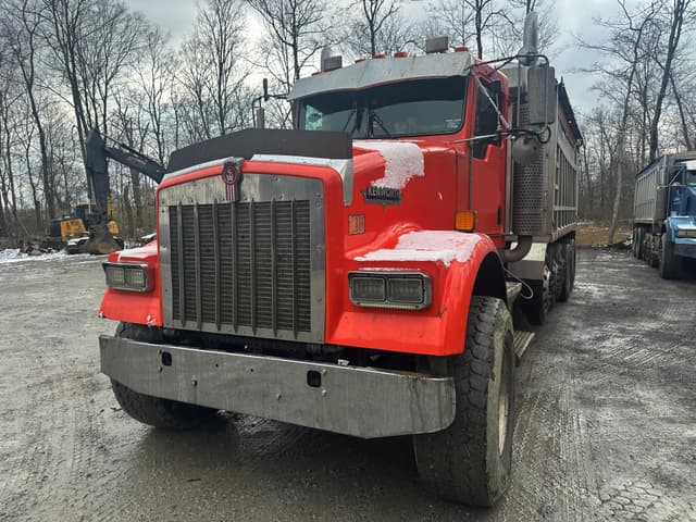 Image of Kenworth W900 equipment image 4