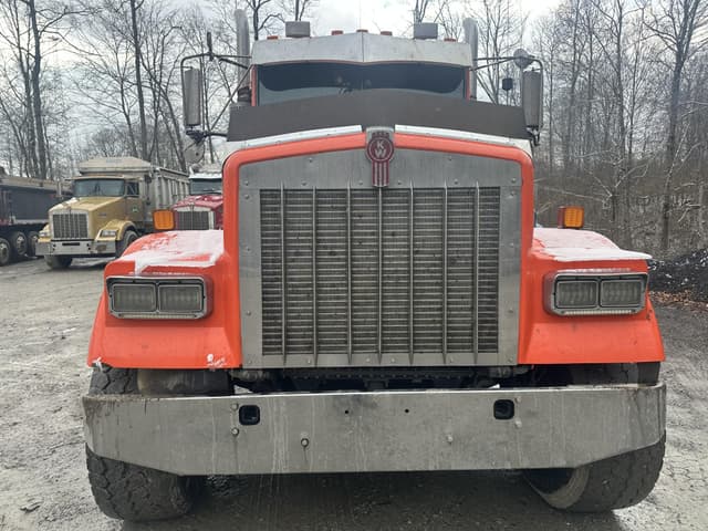 Image of Kenworth W900 equipment image 3