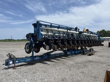 Main image Kinze 3650