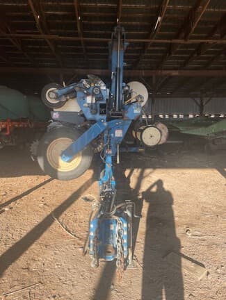 Image of Kinze 3600 equipment image 1