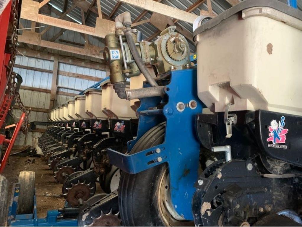 Image of Kinze 3600 Primary image