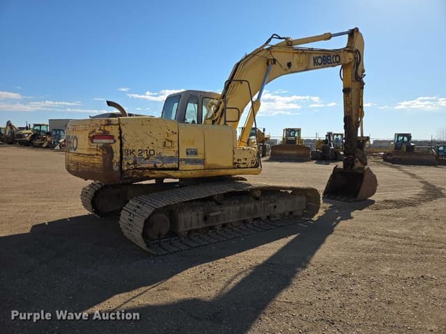Image of Kobelco Sk210LC equipment image 4