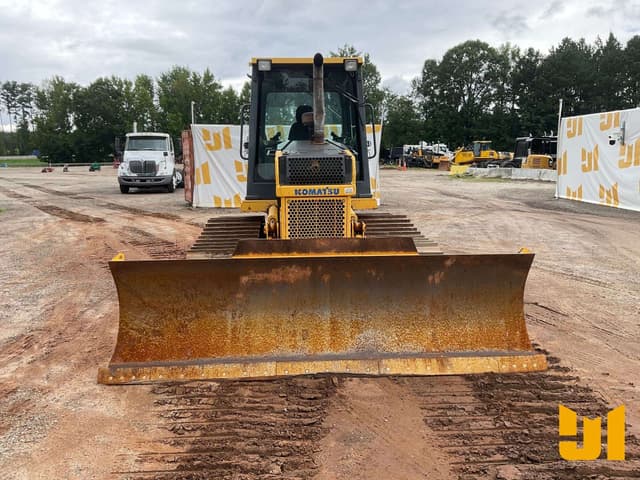 Image of Komatsu D39PX-21 equipment image 1