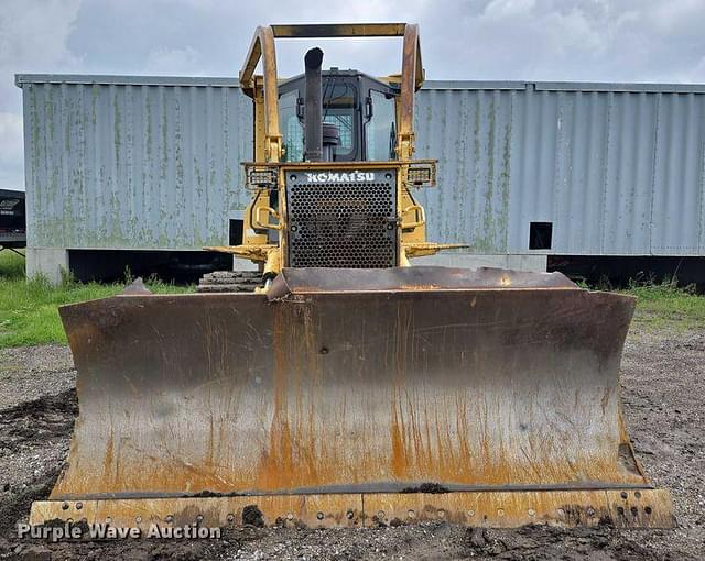 Image of Komatsu D61EX-15 equipment image 1