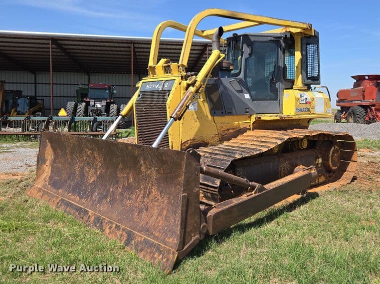 Image of Komatsu D65PX-15E0 Primary image
