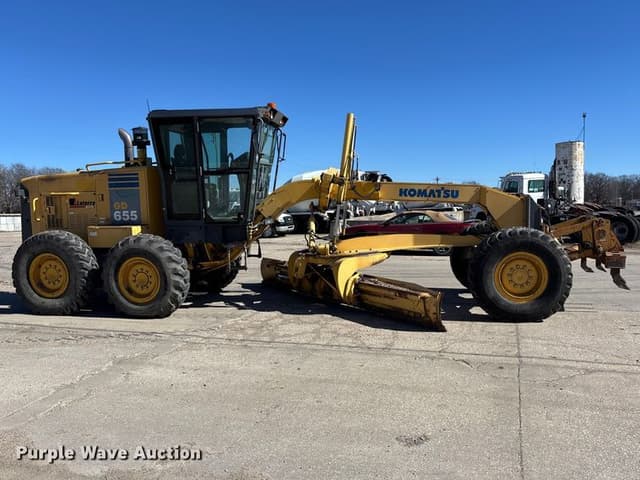 Image of Komatsu GD655 equipment image 3