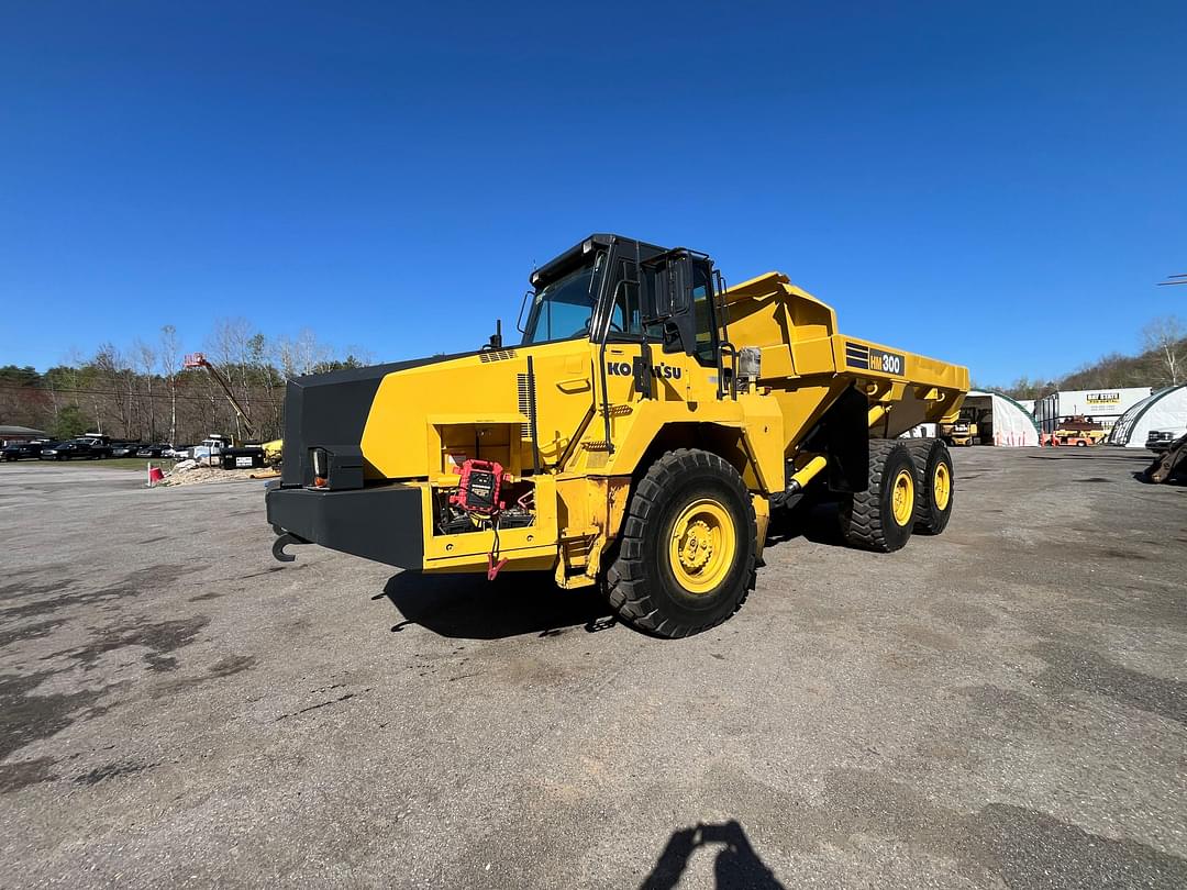 Image of Komatsu HM300 Primary image
