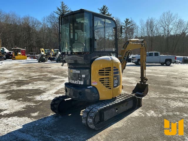 Image of Komatsu PC20MR equipment image 4