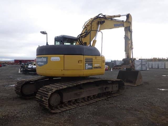 Image of Komatsu PC228USLC equipment image 3